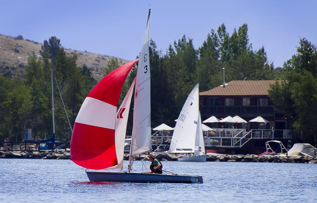 Lakeside Lodge Resort And Marina Pinedale Exterior photo